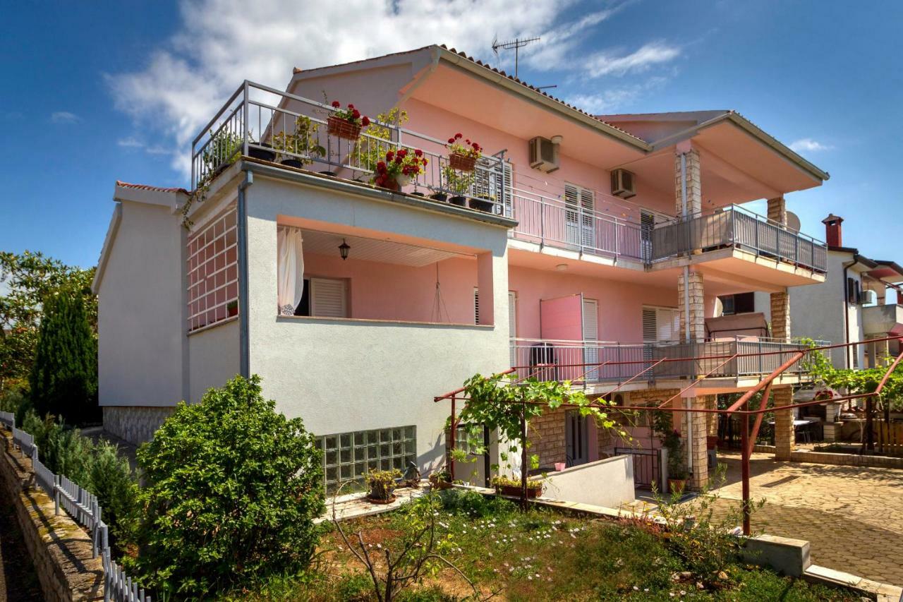 Apartment Erceg Porec Exterior photo